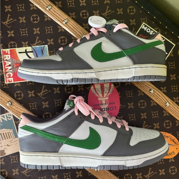 Nike Dunk Low Pro 'Grey Classic Green' 624044-033 - Picture 4 of 14